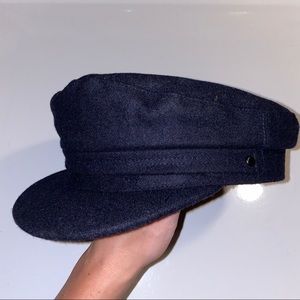 Aritzia Wilfred Free Navy Newsboy Hat